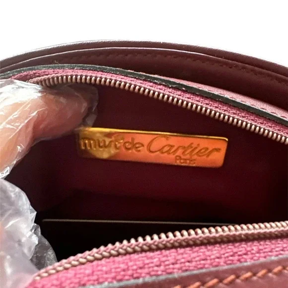 Les must de Cartier Burgundy Cosmetic Pouch Clutch Like New Condition - Picture 8 of 11